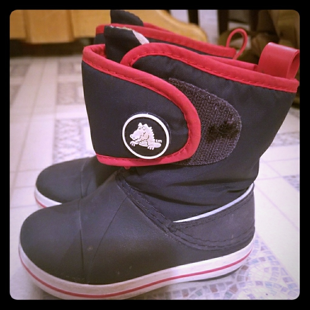 crocs winter snow boot